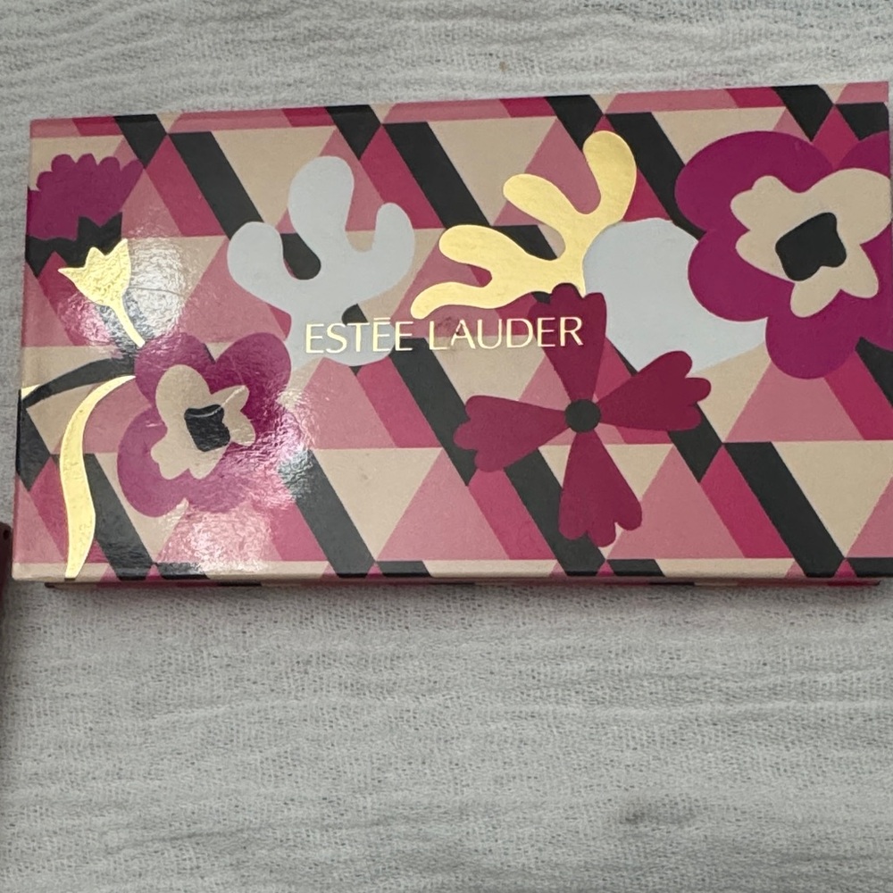 Estee Lauder Floral Eyeshadow Palette -